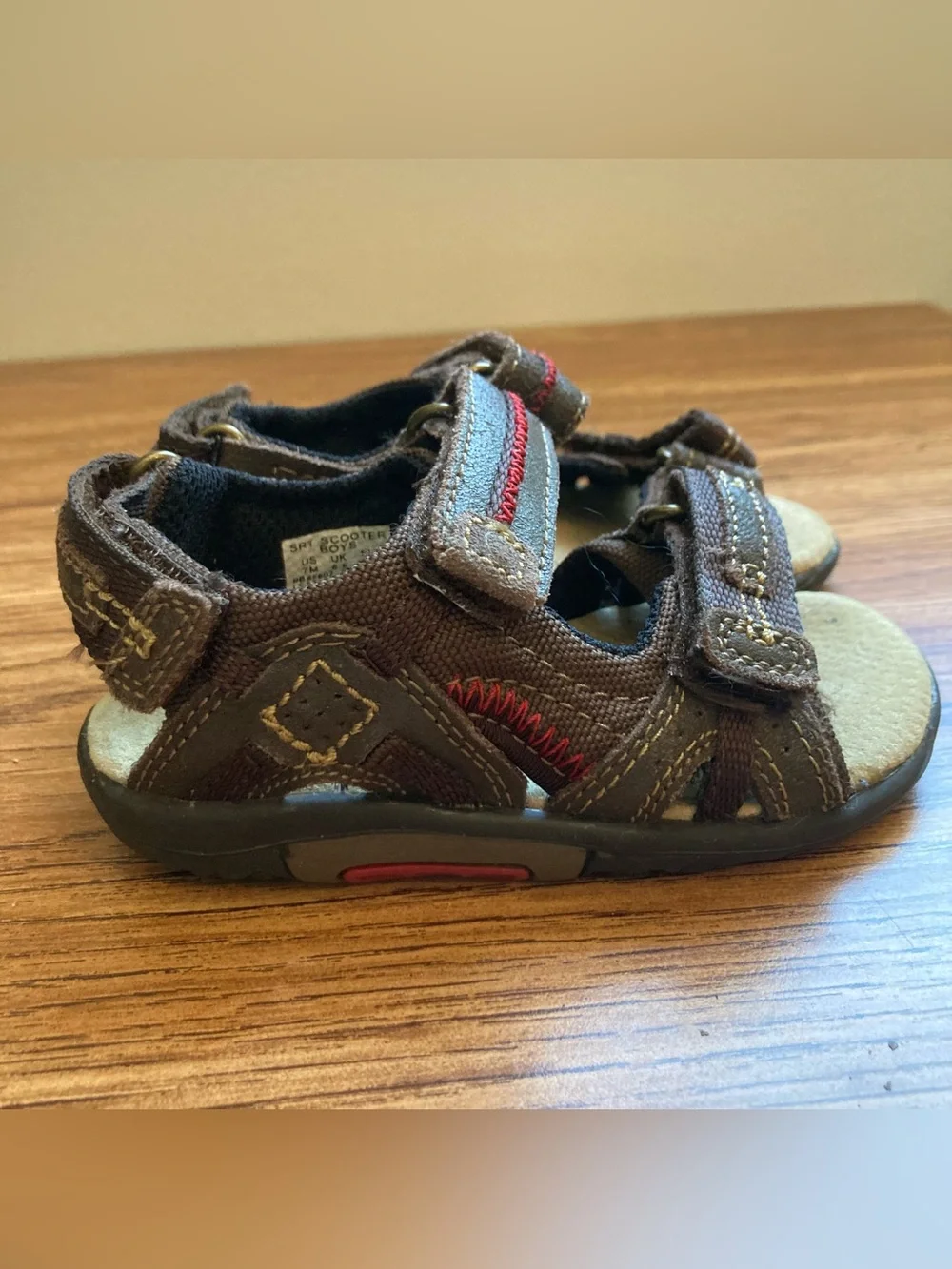 5/$15 Stride Rite Scooter Kids Brown Velcro Sandals 7